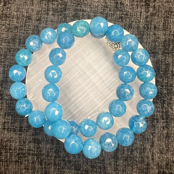 9.5mm Blue faceted Chalcedony bracelet 💙 - Picture 1 of 7